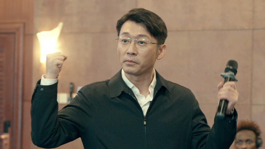 《猎豹》第28集看点：护卫任务张岚中枪