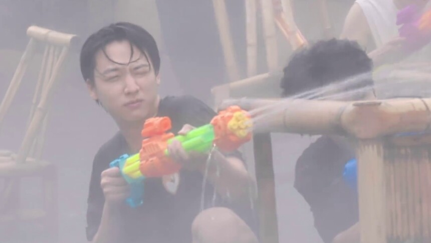 《向往的生活-戏如人生》11月7日看点：吴泽林罗一舟泼水消暑 下地干农活误入赵小童舒适区