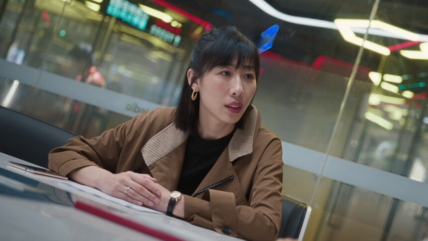 《时差一万公里》第5集看点：张冉初入MCN公司，刘姥姥进大观园叹为观止