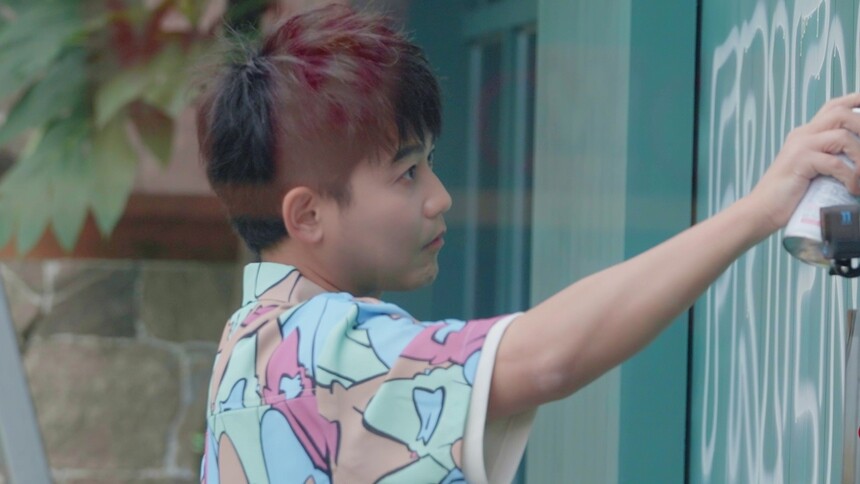 苏醒尽显涂鸦功力