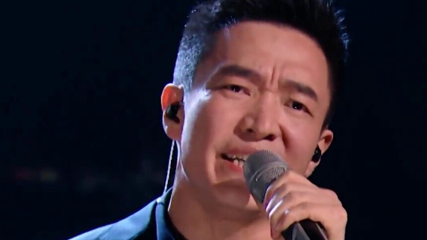 张石荻《雨天》心动直拍