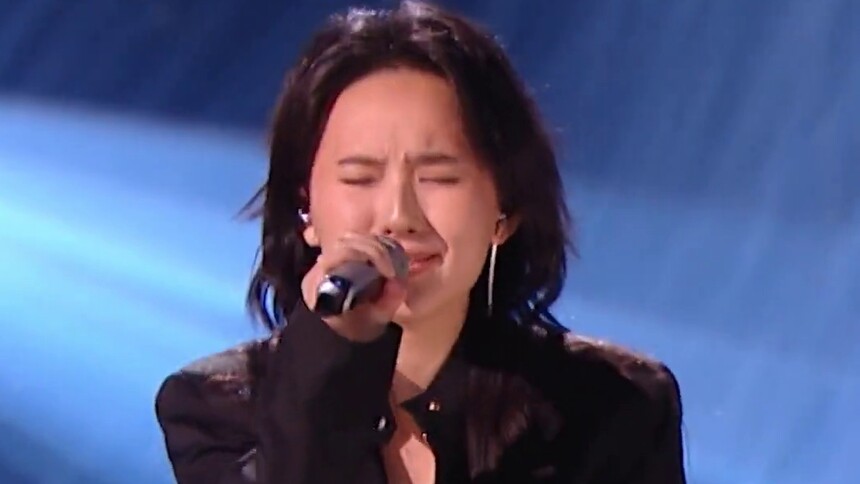 张钰琪《是日救星》心动直拍