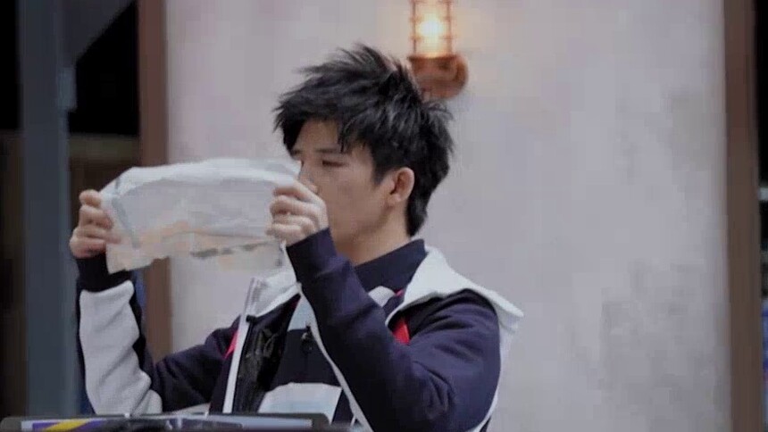 大张伟松弛感搜证，好状态张弛有度