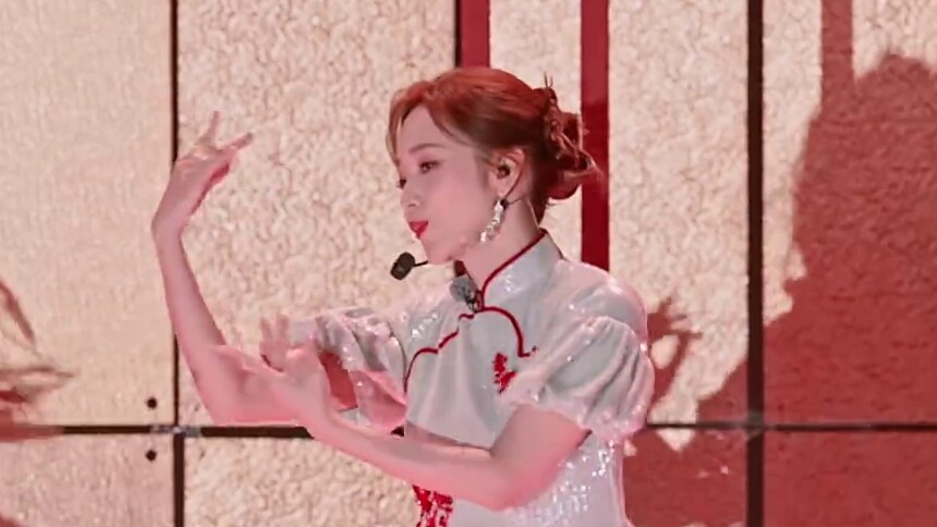 四公直拍：侯佩岑《花田错》