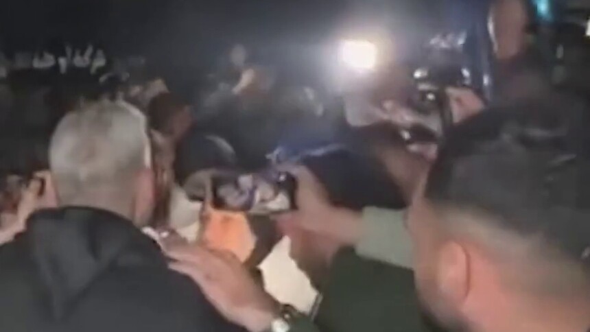 拉法口岸重开首日12人返回加沙地带