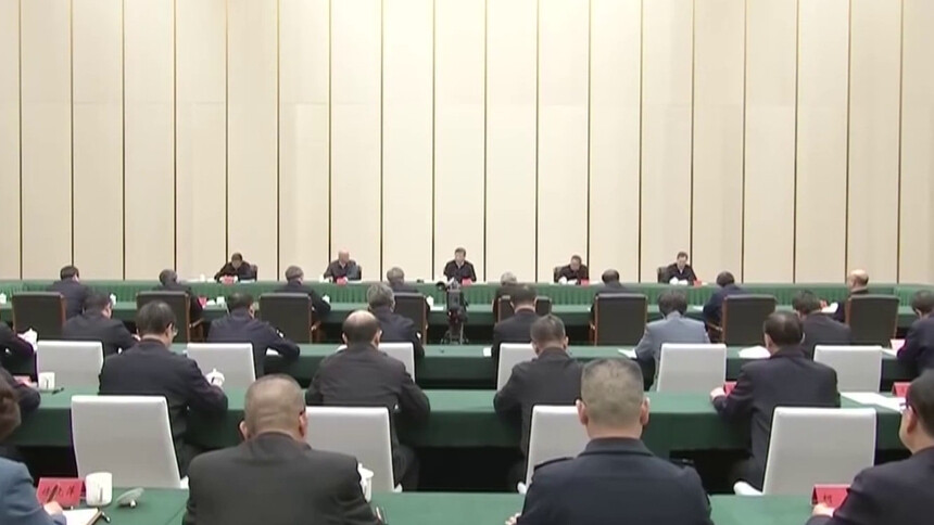 习近平：牢牢把握雄安新区功能定位 努力建设新时代创新高地和推动高质量发展样板