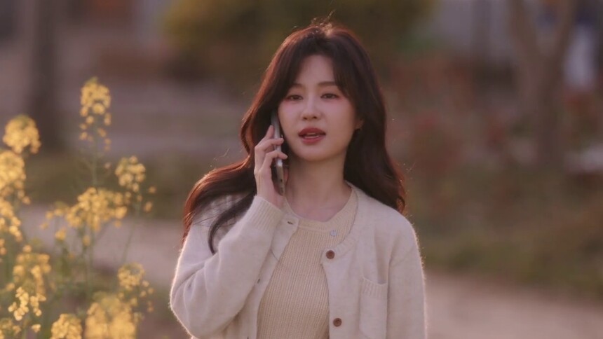 《你是迟来的欢喜》第23集看点：327条短信曝光，我的暗恋对象好像也暗恋我？！