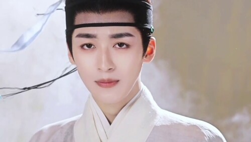 《宝珠》片场侧拍：清雅公子回眸一顾，宋大夫自此乃是我心上之人！