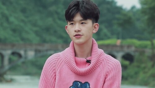 变形计第十八季第14期:孙子悦变形遇高手 海归少年自认是巨婴-综艺