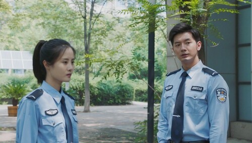 彭飞独来独往引雯雯不满-电视剧-高清视频在线观看-芒果tv
