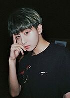 楼楼楼炅择 2021