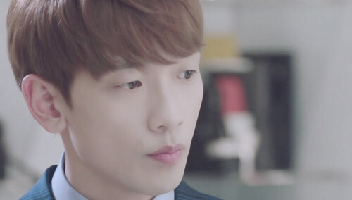 凑个热闹回来吧大叔rain实力撩妹