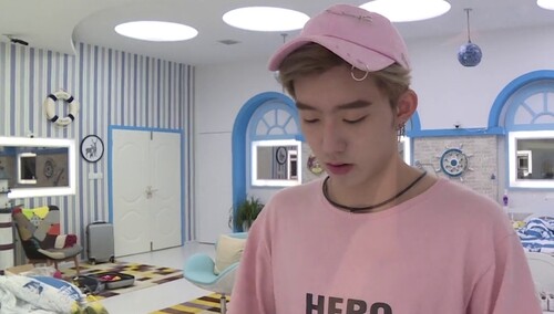 弟弟吕博熠累到精分自说胡话笑哭吃瓜群众