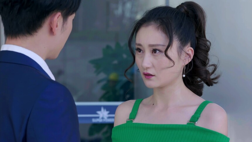 周凯文地区:内地类型:爱情 / 青春 / 都市 / 偶像简介:《极光之恋贰 