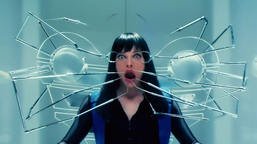 《致命紫罗兰》片段:米拉姐进入正常人内部 应对种种森严检查-综艺