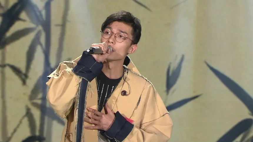 黄榕生念白唱腔戳人心深沉诠释山丘收割泪腺