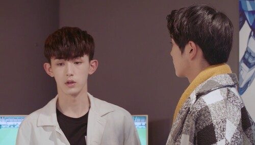 司徒枫嘴上说着不在意陈青青,心里还偷偷吃顾南锡的醋-电视剧-高清