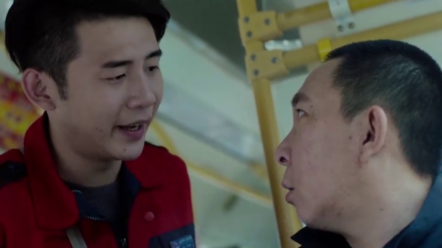 司机不会开车 售票员大壮亲自教学