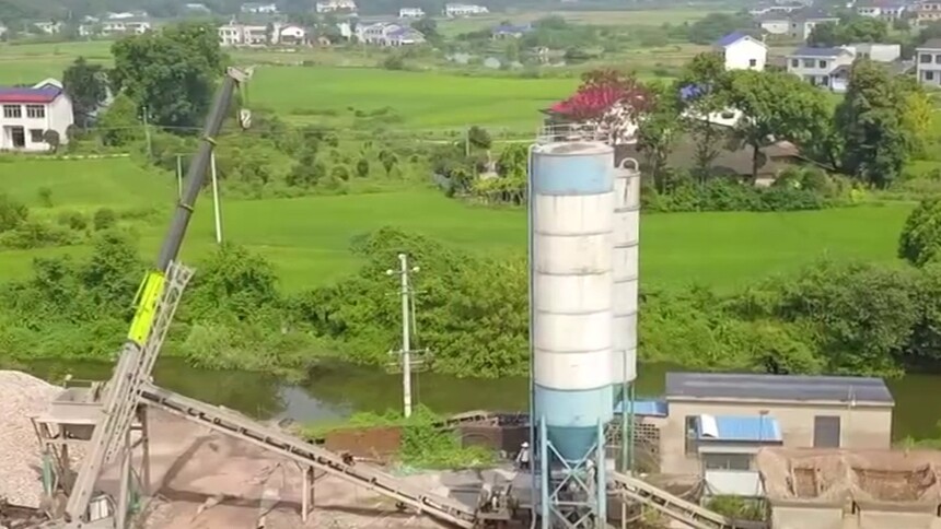 经视新闻18 望城 关停违法碎石厂00余平方米土地还绿于民 资讯 高清视频在线观看 芒果tv