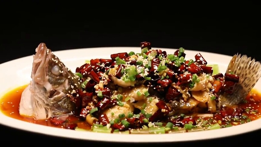 经典名菜炝锅鱼