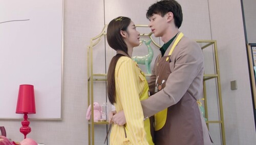 阮东升帮伊娃清空购物车-电视剧-高清视频在线观看-芒果tv