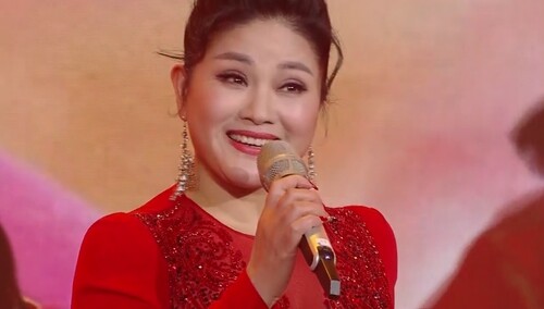 幸福就要大声唱出来易秒英游小青周旋欢天喜地