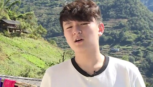 《变形计 第十一季》精彩看点:庄前患严重手机病!