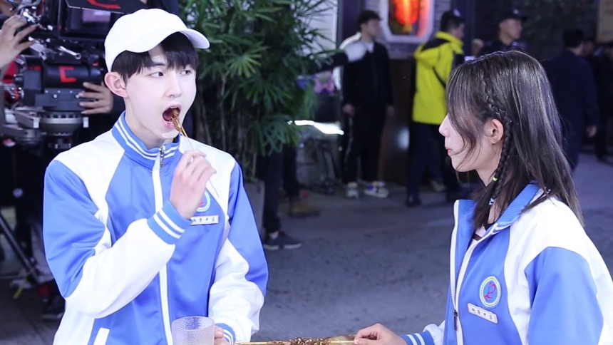 独家花絮：南神和芮哥为啥咋吃都不胖？打开这条视频收获知识