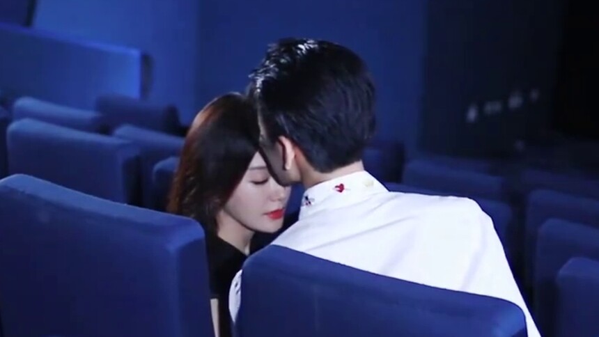 怪你过分美丽王子异秦岚额头吻花絮憨憨的好可爱