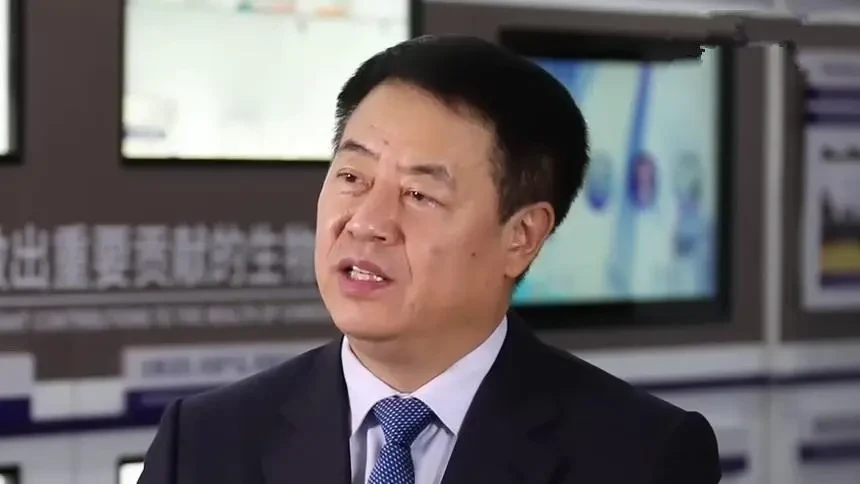 热点面对面国药集团中国生物董事长杨晓明详解疫苗接种焦点问题