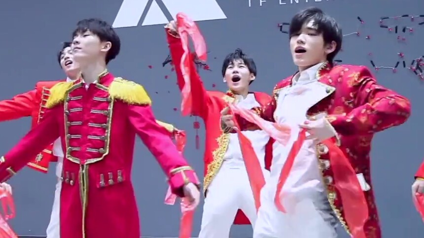 【时代少年团】tnt春节太闹腾2021《开场舞》-音乐-高清视频在线观看