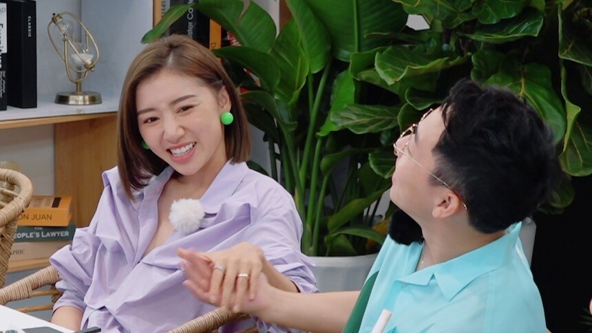 周捷&邹凯特辑 周捷邹凯聊约会,散步打篮球是经典项目-综艺-高清视频