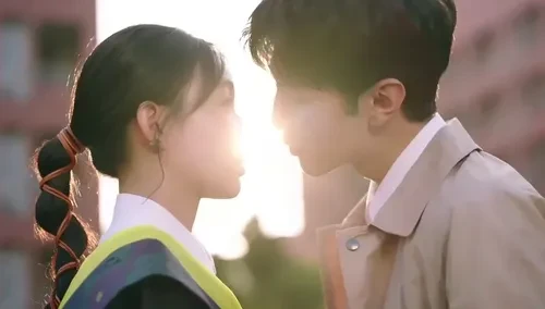 周斯越丁羡甜蜜亲吻-电视剧-高清视频在线观看-芒果tv