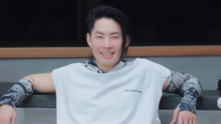 加练版:吴建豪被问保持身材秘籍 李承铉再现吹小号技能-综艺-高清视频