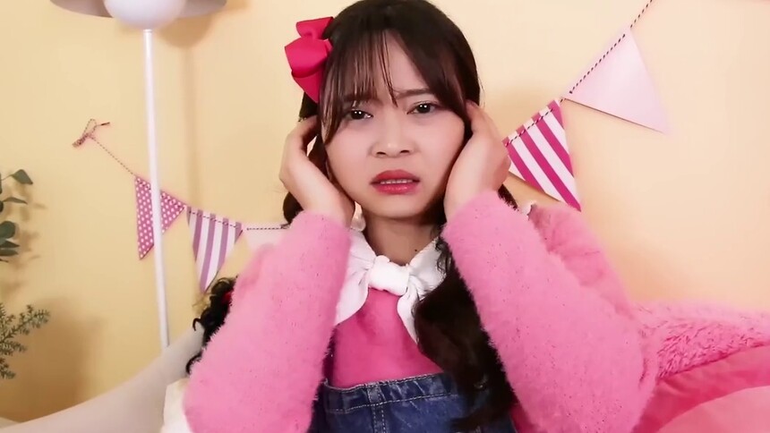 小伶玩具 第79集 小伶为悦悦剪了一个新发型-动漫-高清视频在线观看