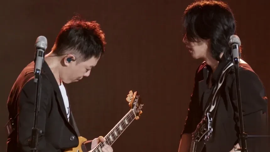 精彩回顾:黄贯中&陈辉&张淇&瑞奇《不再犹豫》唤醒你的摇滚记忆