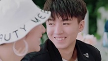 名场面回顾：黄教官已上线！