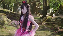 英雄救美上演，水王子总是来得如此及时