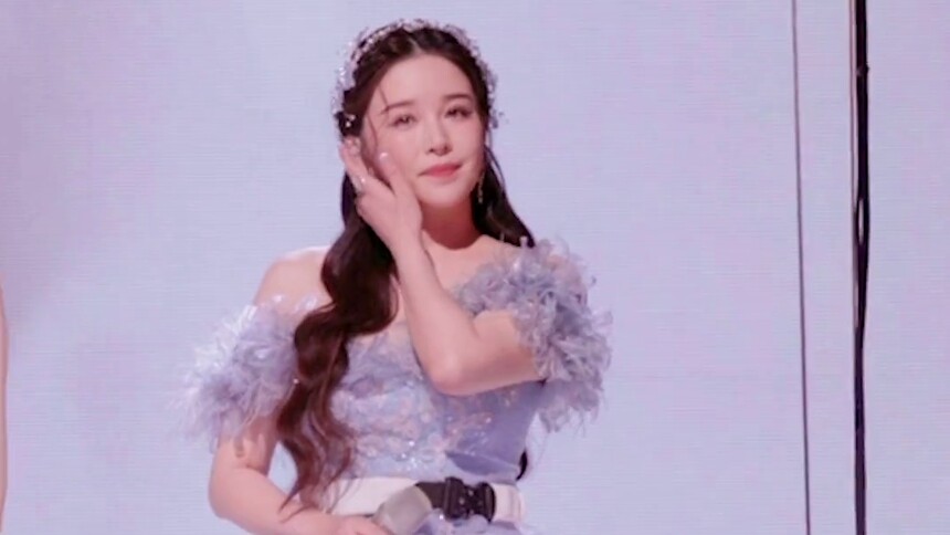 二公直拍：阚清子《我会等》