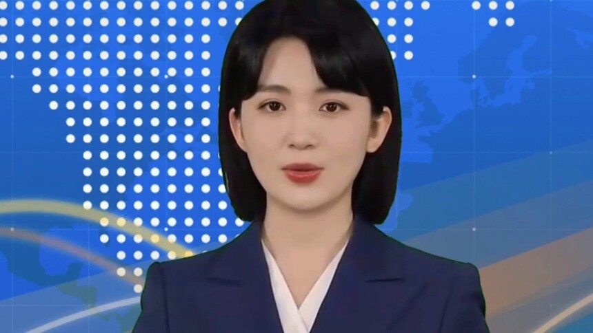 一艘驶往印度的液化天然气船通过霍尔木兹海峡