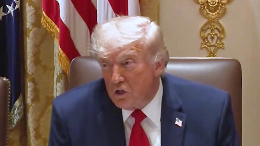 特朗普：美方对目前同伊朗谈判进程“不满意”