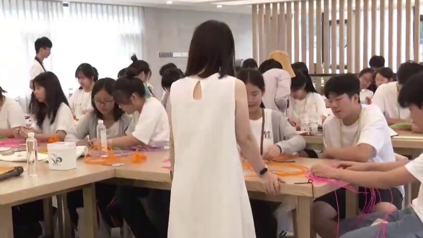 全球连线｜中韩青少年共聚湖北咸丰感受土苗民俗文化