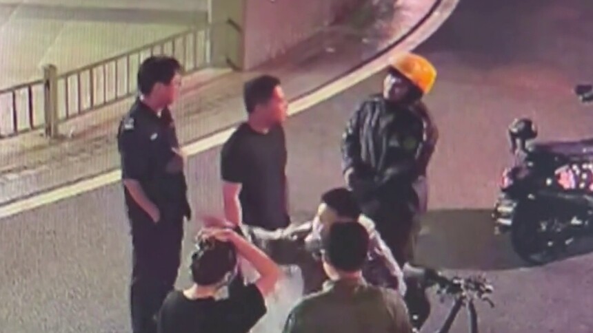 外卖员、代驾、保安都来了！多方联动快速擒贼 代驾师傅凌晨路过小区 发现多人盗窃车内财物