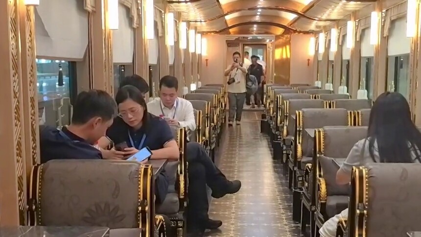 一线穿南北！大湾区文旅专列“南方列车·白云号”试运营