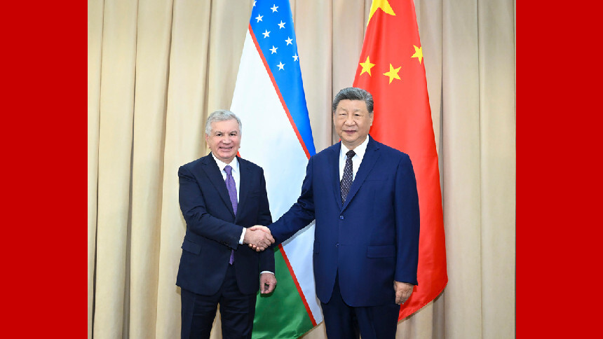 习近平会见乌兹别克斯坦总统