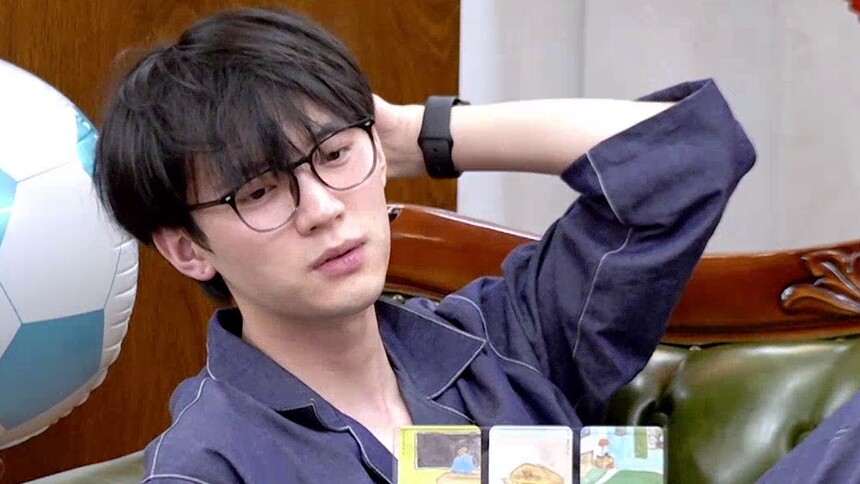 夜务部日志：周翊然聊过去现在未来的自己