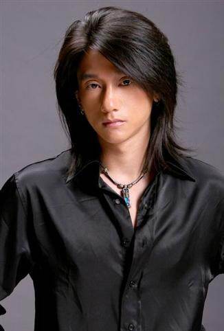 高旗 职业:歌手 生日:1968年01月01日 简介:高旗,1968年出生于北京